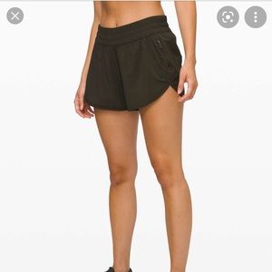 Lululemon Tracker Short 4”